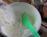 Foto langkah ke 8 dari resep Cake Tape Santan Keju, harum + lembut.