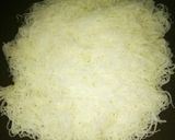 Foto langkah ke 1 dari resep Bihun goreng Enak.