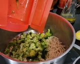 Foto del paso 4 de la receta Pasta trofie con salmón, brócoli y alcaparras