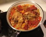 Une image de l'étape 4 de Poulet Basquaise.