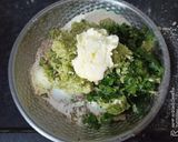 A picture of step 3 of Lauki Thepla.