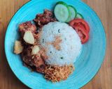 Foto langkah ke 8 dari resep 597. Ayam goreng bawang putih with nasi daun jeruk.