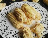 Foto langkah ke 8 dari resep Sagu Keju (Tanpa Santan).