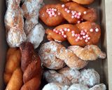 Foto langkah ke 7 dari resep Kkwabaegi korean twisted doughnuts.