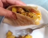 A picture of step 7 of Roasted Potato, Egg & Chz Taco/Burrito.