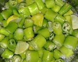 हरी मिर्च का अचार (Hari mirch ka achar recipe in hindi) रेसिपी चरण 2 फोटो