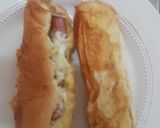A picture of step 7 of Hot dog and peppermint tea.