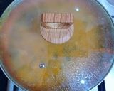 Foto del paso 8 de la receta Muslos de pollo en salsa de limón, ajos y perejil