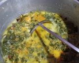 Foto langkah ke 3 dari resep Sayur daun singkong.