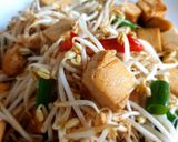 รูปขั้นตอนการทำที่ 8 ของ ผัดถั่วงอกใส่เต้าหู้ Thai Stir-Fried Tofu with bean sprouts (vegan)