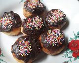 Foto langkah ke 6 dari resep Donat mini eggless no ribet.
