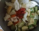 صورة لخطوة 1 من وصفة ارز بالخضر والشمبينيو والمرڨاز 🍵