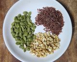 Hình bước làm 1 của món Sữa gạo lứt + bí xanh + hạt điều rang🥛🥛🥛🍵🍵🍵