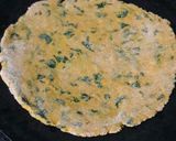 A picture of step 5 of Thepla Pizza.