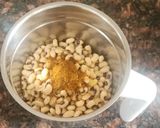 A picture of step 2 of Lobia Chilla.