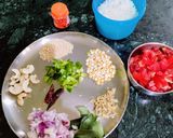 A picture of step 1 of Tomato Rice.