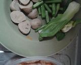 Foto langkah ke 5 dari resep Tom yum kuah udang diy.