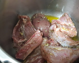 Foto del paso 4 de la receta: Conejo al tomillo y romero en olla rápida