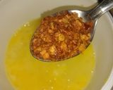 A picture of step 2 of Cheesy omelette.