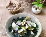 Hình bước làm 3 của món Canh Nghêu Rong Biển