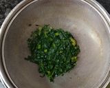 A picture of step 2 of Kochu Pata Chingri.
