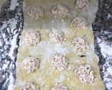 Foto del paso 2 de la receta: Ravioles caseros de ricota y nuez! Masa con curry 🤩