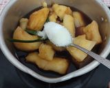 Foto langkah ke 2 dari resep Singkong Karamel.