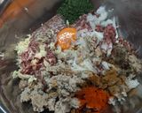 Paradicsomszószban sült kofta és burgonya mediterrán módra recept fázis 3 fotója