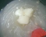 A picture of step 3 of Karachi Halwa.