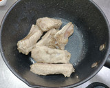 箭筍酸菜排骨湯(簡單料理)的食譜步驟2照片