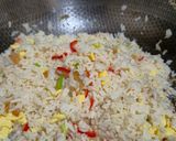 Foto langkah ke 3 dari resep Nasi Goreng Putih.