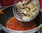 Foto langkah ke 3 dari resep Kikil Tentang Pedas.