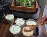 Foto langkah ke 7 dari resep Matcha Turkish Magnolia Pudding.