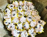 A picture of step 2 of Low-Calorie Shumai.