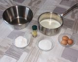 Une image de l'étape 1 de La crème pâtissière à la vanille.