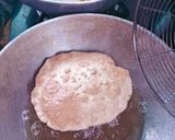 A picture of step 9 of Chole -puri.