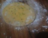A picture of step 3 of Masala Khakhra.