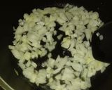 Foto del paso 4 de la receta: Risotto de pollo con paleta y queso 😋