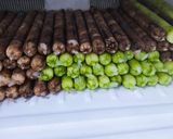 Foto langkah ke 5 dari resep Es Lilin Susu (Cokelat Dan Matcha).