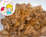 รูปขั้นตอนการทำที่ 2 ของ หมูกระเทียมน้ำมันหอย🐷😋