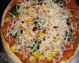 A picture of step 4 of Corn and capsicum pizza.