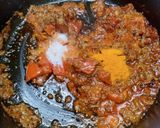 A picture of step 3 of Cabbage Dry Curry.