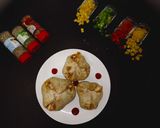 ચીઝી વેજ પાર્સલ (Cheesy Veg. Parcel Recipe In Gujarati) રેસીપી સ્ટેપ12ફોટો