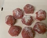 A picture of step 2 of Mozzarellas Pork Balls.