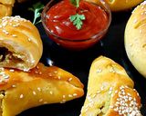 عکس مرحله 5 از دستور پیراشکی قارچ و گوشت کره ای🥐