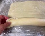 A picture of step 8 of Mozzarella and Semolina Roll Cake.