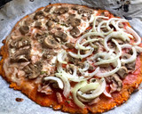 Foto del paso 7 de la receta: Pizza masa de boniato mitad y mitad 🍕
