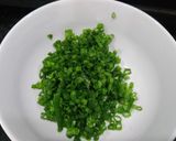 Hình bước làm 1 của món Bánh đập miền trung