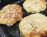 Foto langkah ke 3 dari resep Fluffy Banana Pancake.