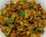 आलू गोभी फ्राई(Aloo Gobhi fry recipe in hindi) रेसिपी चरण 8 फोटो